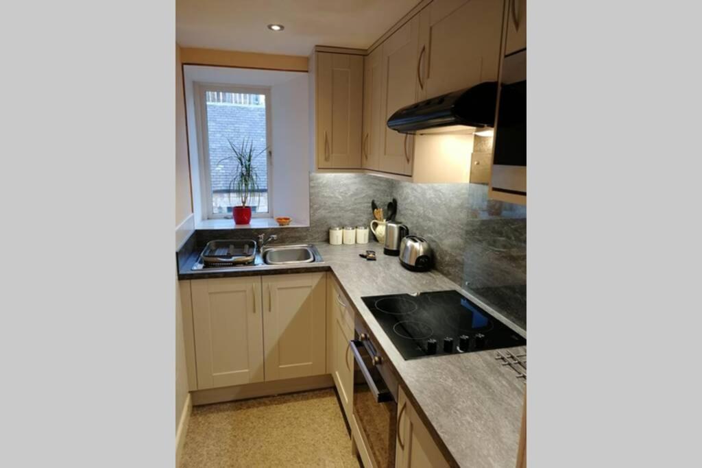 Pitlochry North Wing Apartment - Very Central Екстериор снимка